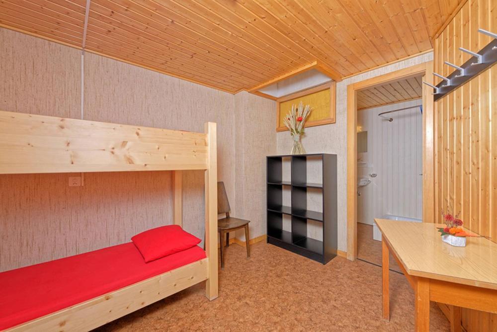 Petit Velan - Coworking & Coliving Hostel Bourg Saint Pierre Bagian luar foto
