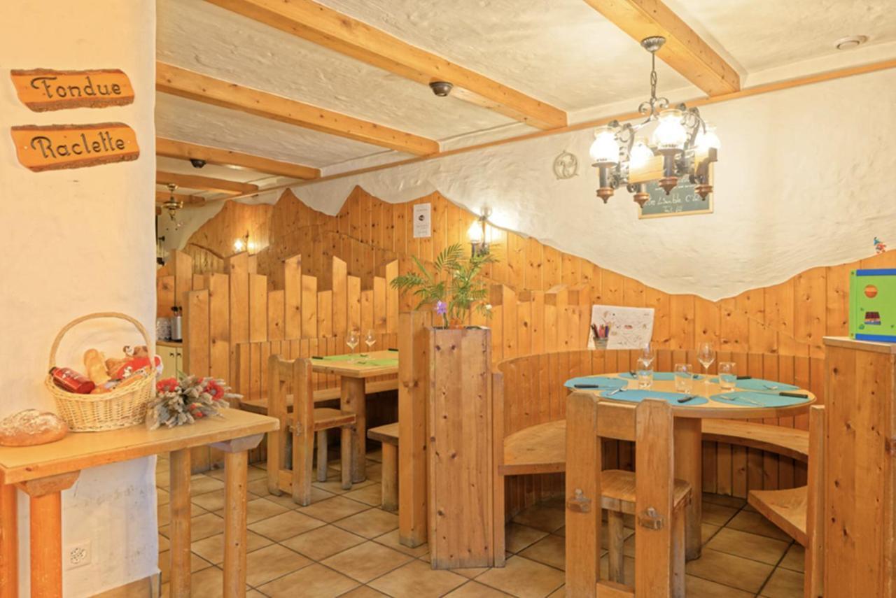 Petit Velan - Coworking & Coliving Hostel Bourg Saint Pierre Bagian luar foto